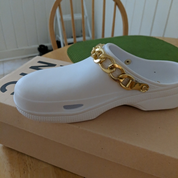 Madden NYC Shoes - Madden NYC Crocs White Sz 6 New